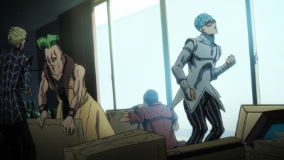 Squadra Esecuzioni receives a mysterious package; Ghiaccio wonders whom the sender is