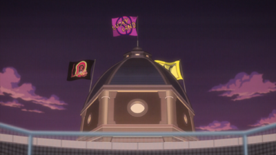 "Lucky Land" on a flag in "Oh! That's a Baseball!" in the Anime