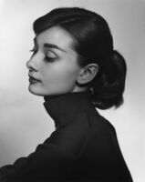 Yousuf-Karsh-Audrey-Hepburn-1956.jpg
