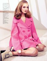 Vogue Japan Aug 2012 Lindsey Wixson 2.jpg