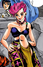 Trish's signature outfit as of Chapter 486