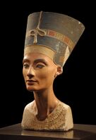 Bust of Nefertiti.jpg
