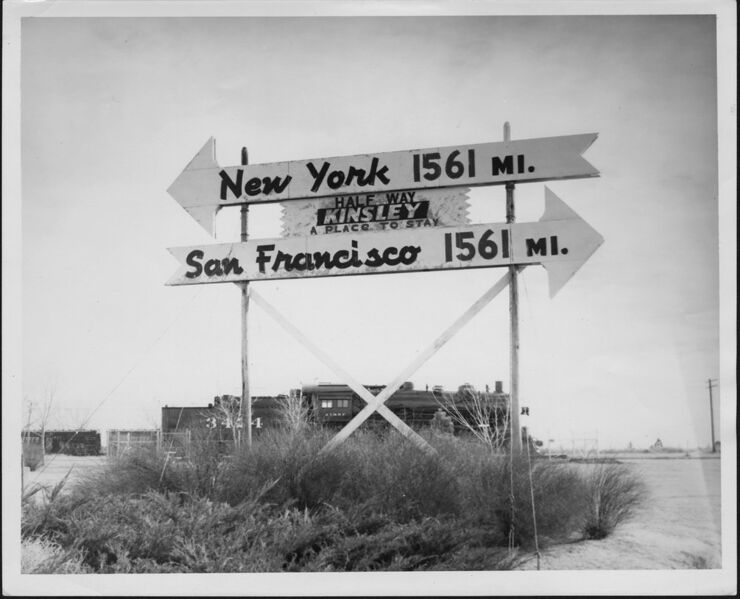 File:Midway U.S.A. Sign.jpg