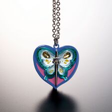 AccColleButterflyPendant2.jpg